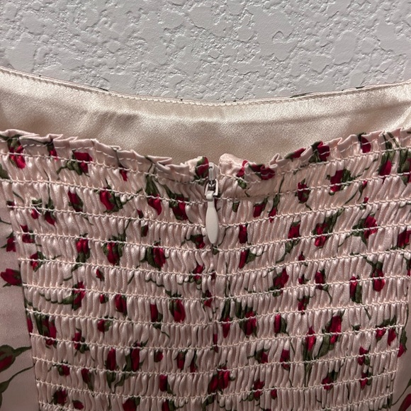 Reformation Mini Dress Kosta Silk size 6 Marion Red Rose Floral Print HOST PICK🎉 - Picture 8 of 9